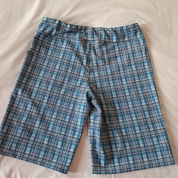 Athleta womens size small plaid pull on shorts - Picture 3 of 4
